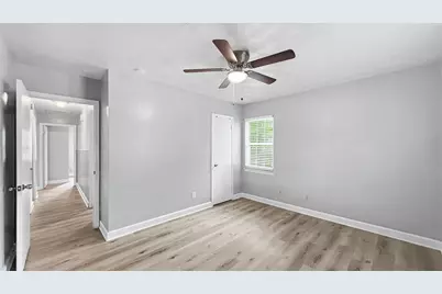 612 Aransas Drive, Euless, TX 76039 - Photo 11