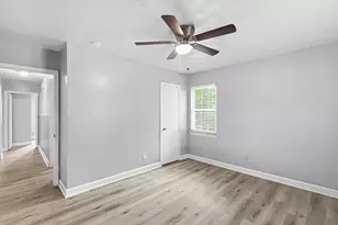 612 Aransas Dr, Euless, TX 76039 - Photo 11
