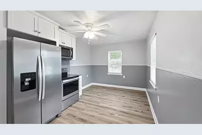 612 Aransas Drive, Euless, TX 76039 - Photo 5