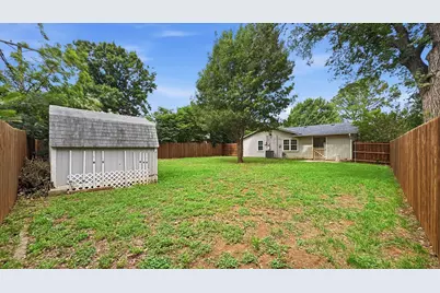 612 Aransas Drive, Euless, TX 76039 - Photo 19