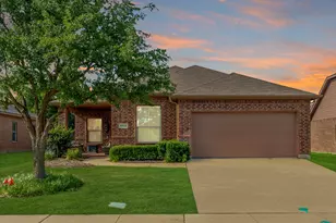 5135 Crystal Lake Ave, Krum, TX 76249 - Photo 1