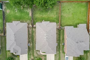 5135 Crystal Lake Ave, Krum, TX 76249 - Photo 27