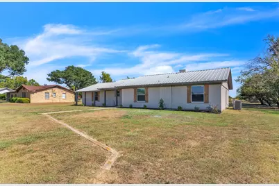 110 Twin Circle, Wortham, TX 76693 - Photo 5