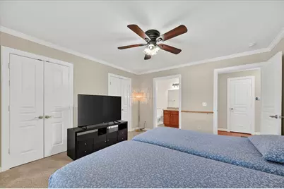 815 Earhart Avenue, Grand Prairie, TX 75051 - Photo 23