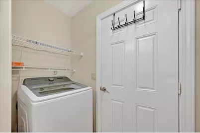 815 Earhart Avenue, Grand Prairie, TX 75051 - Photo 17