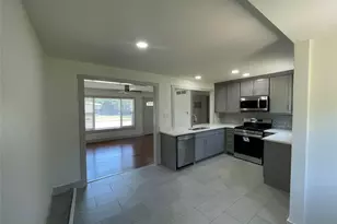 217 Terry Rd, Hurst, TX 76053 - Photo 5