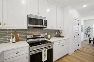3060 Hardy St, Fort Worth, TX 76106 - Photo 11