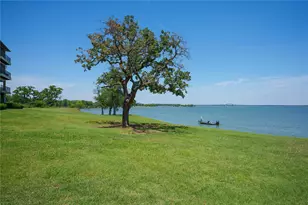 500 Waters Edge Dr, Lake Dallas, TX 75065 - Photo 39