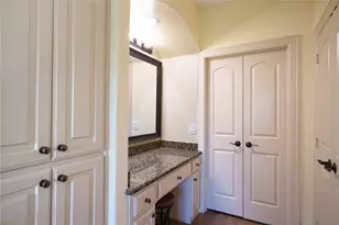 500 Waters Edge Dr, Lake Dallas, TX 75065 - Photo 17