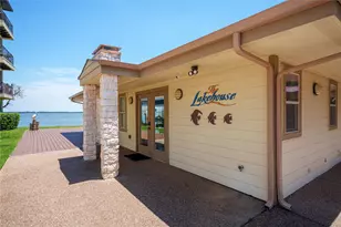 500 Waters Edge Dr, Lake Dallas, TX 75065 - Photo 33