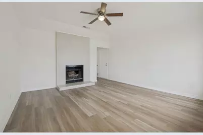 1905 Lakeview Drive, Grand Prairie, TX 75051 - Photo 5