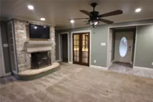 3302 Westgrove Dr, Arlington, TX 76001 - Photo 7