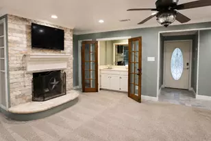 3302 Westgrove Dr, Arlington, TX 76001 - Photo 9