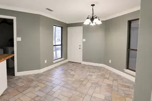 3302 Westgrove Dr, Arlington, TX 76001 - Photo 11