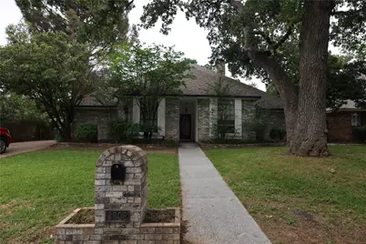 3302 Westgrove Drive, Arlington, TX 76001 - Photo 5