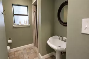 3302 Westgrove Dr, Arlington, TX 76001 - Photo 17