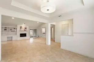 242 Woodcrest Dr, Richardson, TX 75080 - Photo 7