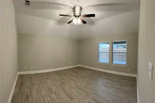 906 Hardaway Dr, Greenville, TX 75402 - Photo 7