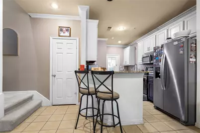 172 High School Drive, Lewisville, TX 75057 - Photo 9
