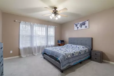 172 High School Drive, Lewisville, TX 75057 - Photo 19