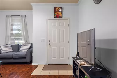 172 High School Drive, Lewisville, TX 75057 - Photo 3