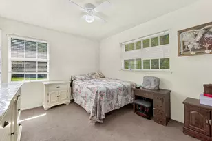 2322 Halifax Dr, Carrollton, TX 75006 - Photo 9