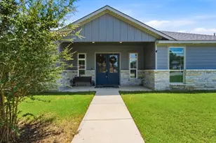 3600 Martin St, Fort Worth, TX 76119 - Photo 5