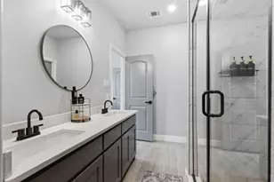 3600 Martin St, Fort Worth, TX 76119 - Photo 23