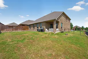 3912 Crater Cir, Fort Worth, TX 76137 - Photo 31