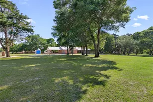 118 Deer Trail, Bruceville, TX 76630 - Photo 27