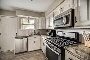 6501 E Mockingbird Ln, Dallas, TX 75214 - Photo 1