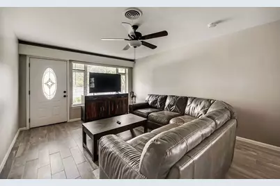 6501 E Mockingbird Lane, Dallas, TX 75214 - Photo 3