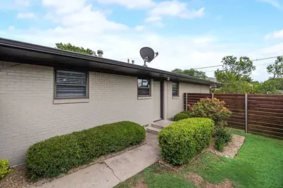 6501 E Mockingbird Lane, Dallas, TX 75214 - Photo 11