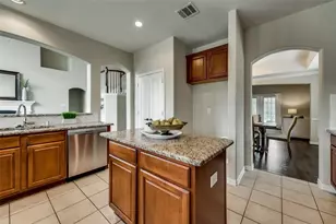 8901 Brook Hollow Dr, McKinney, TX 75072 - Photo 13