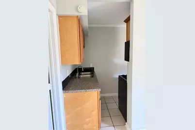 1505 W Lovers Lane #4, Arlington, TX 76013 - Photo 5