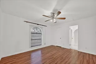 2718 Clover Valley Dr, Garland, TX 75043 - Photo 19