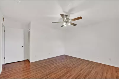 2718 Clover Valley Drive, Garland, TX 75043 - Photo 21