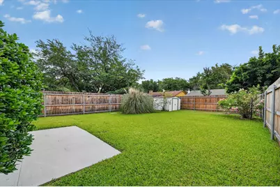 2718 Clover Valley Drive, Garland, TX 75043 - Photo 31