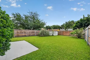 2718 Clover Valley Dr, Garland, TX 75043 - Photo 31