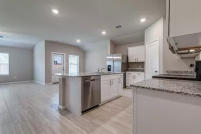 16408 Severn Lane, Fort Worth, TX 76247 - Photo 3