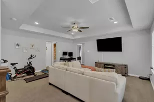 3908 Lucan Ln, Lewisville, TX 75056 - Photo 17