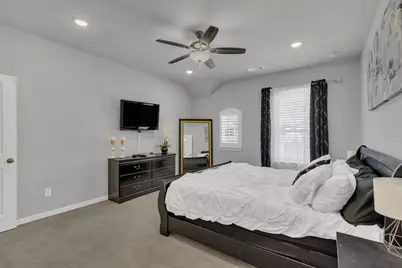 3908 Lucan Lane, Lewisville, TX 75056 - Photo 21
