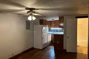 1705 Chris Craft Dr, Grapevine, TX 76051 - Photo 3