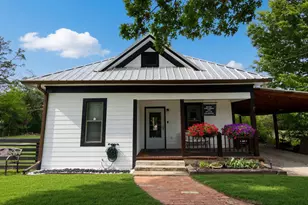 504 N Fordyce St, Blooming Grove, TX 76626 - Photo 3