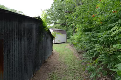 504 N Fordyce Street, Blooming Grove, TX 76626 - Photo 13