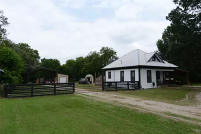 504 N Fordyce Street, Blooming Grove, TX 76626 - Photo 9