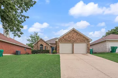 907 Sharp Drive, Cedar Hill, TX 75104 - Photo 3