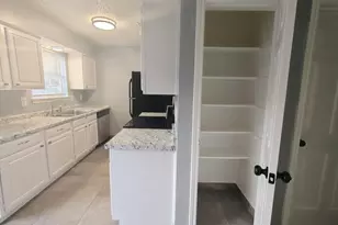 923 Vedral Pl, Cedar Hill, TX 75104 - Photo 11