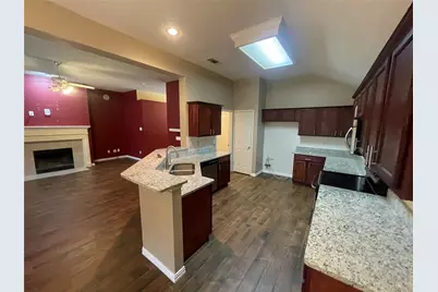 3004 Norwich Lane, Corinth, TX 76210 - Photo 3