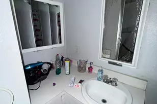 311 N Montreal Ave, Dallas, TX 75208 - Photo 21